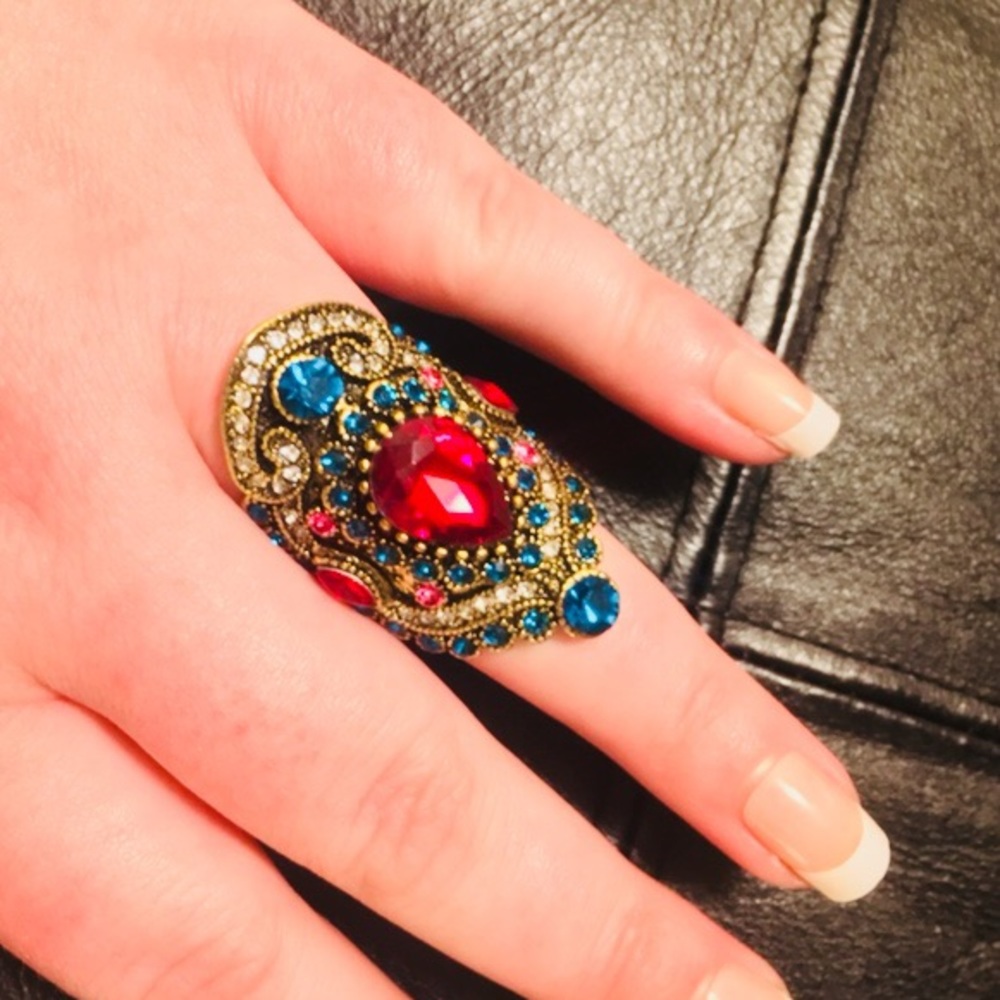 STATEMENT RING (FINAL MARKDOWN BEFORE REMOVED) - Picture 2 of 2